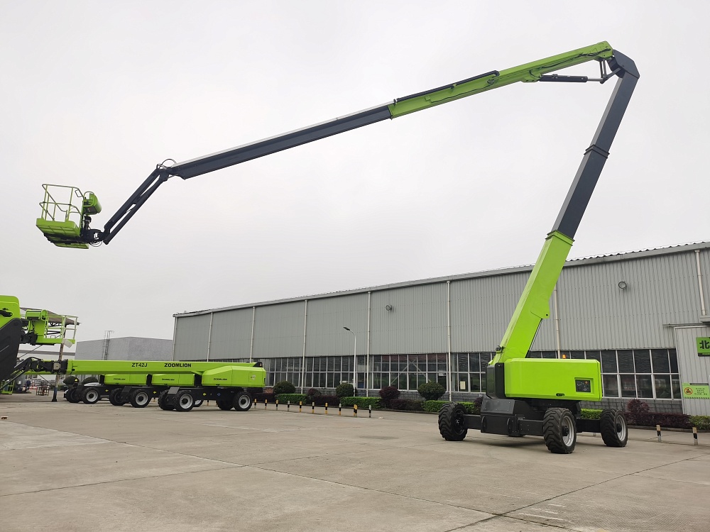 Коленчатый подъемник ZOOMLION ZA32J в Казани