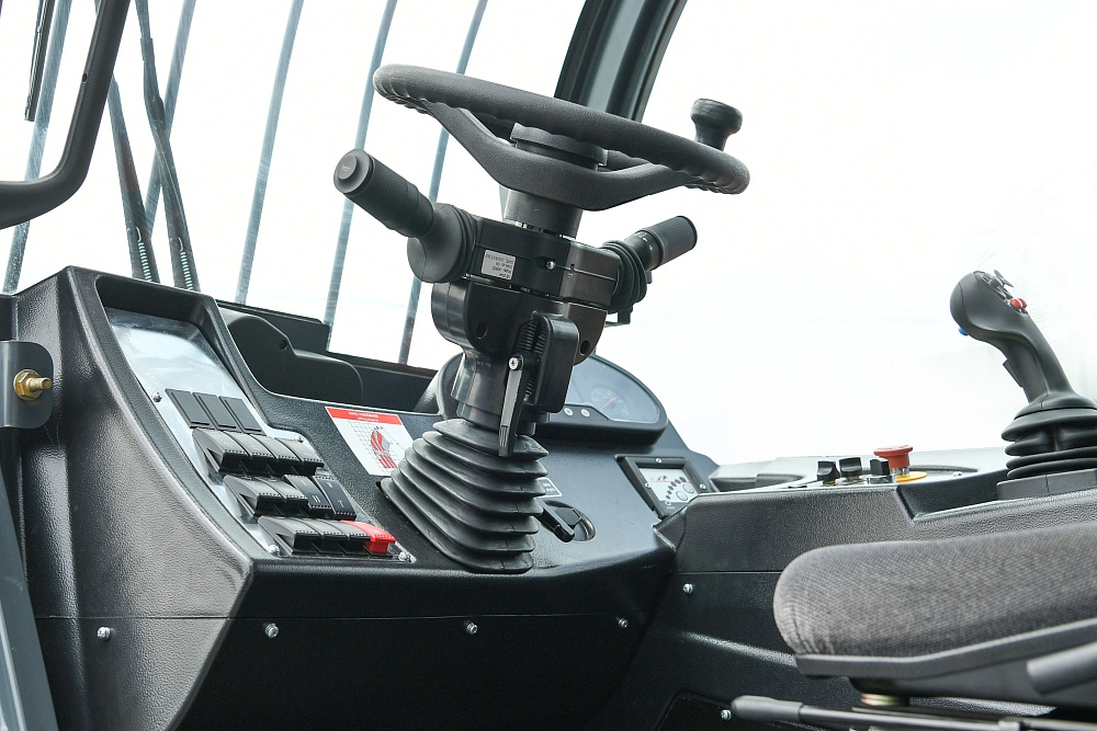 Телескопический погрузчик Heli 40THCJ13-CU/L (40H88-125-C3) в Казани