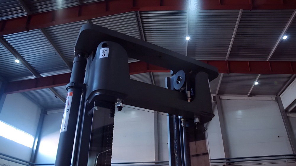 Штабелер Aurora Forklift CDDK15-I, 1.5т, электрический